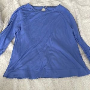 Blouse sweater